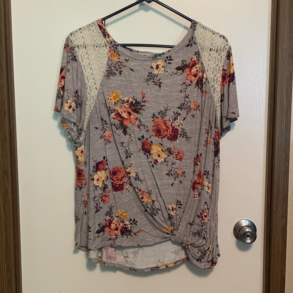 Floral top